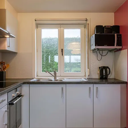 Huswell - Vacation Nearby The With Parking Casa vacanze *